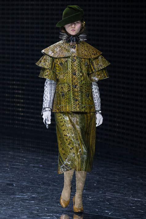 borse autunno gucci 2019|Scopri i look della sfilata Autunno Inverno 2019. .